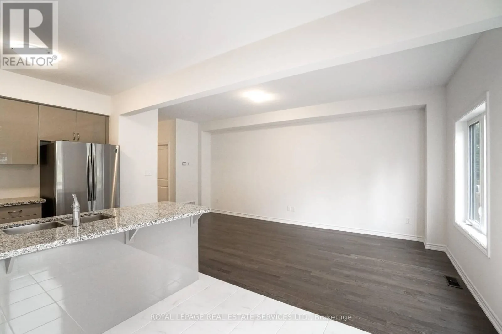 2 - 515 GARNER ROAD W