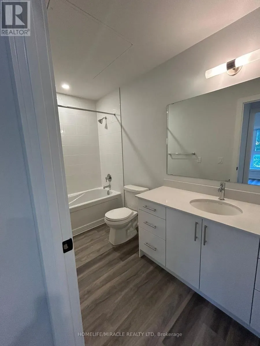 221 - 1100 LACKNER PLACE