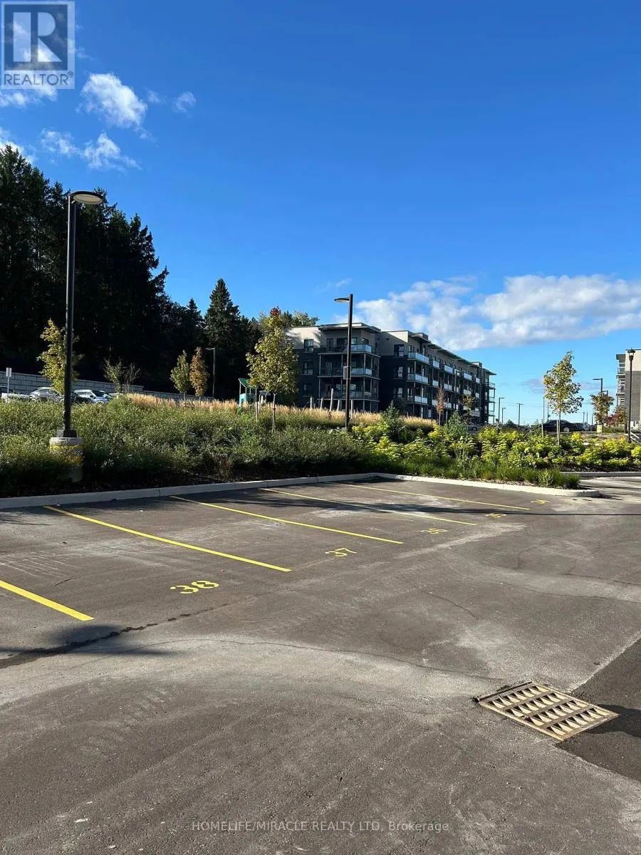 221 - 1100 LACKNER PLACE