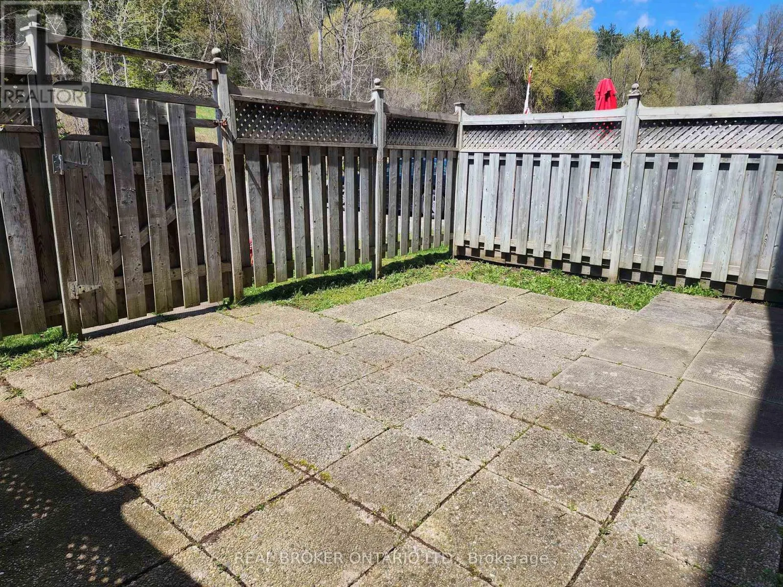 APT 5 - 15 WELLINGTON RD 124