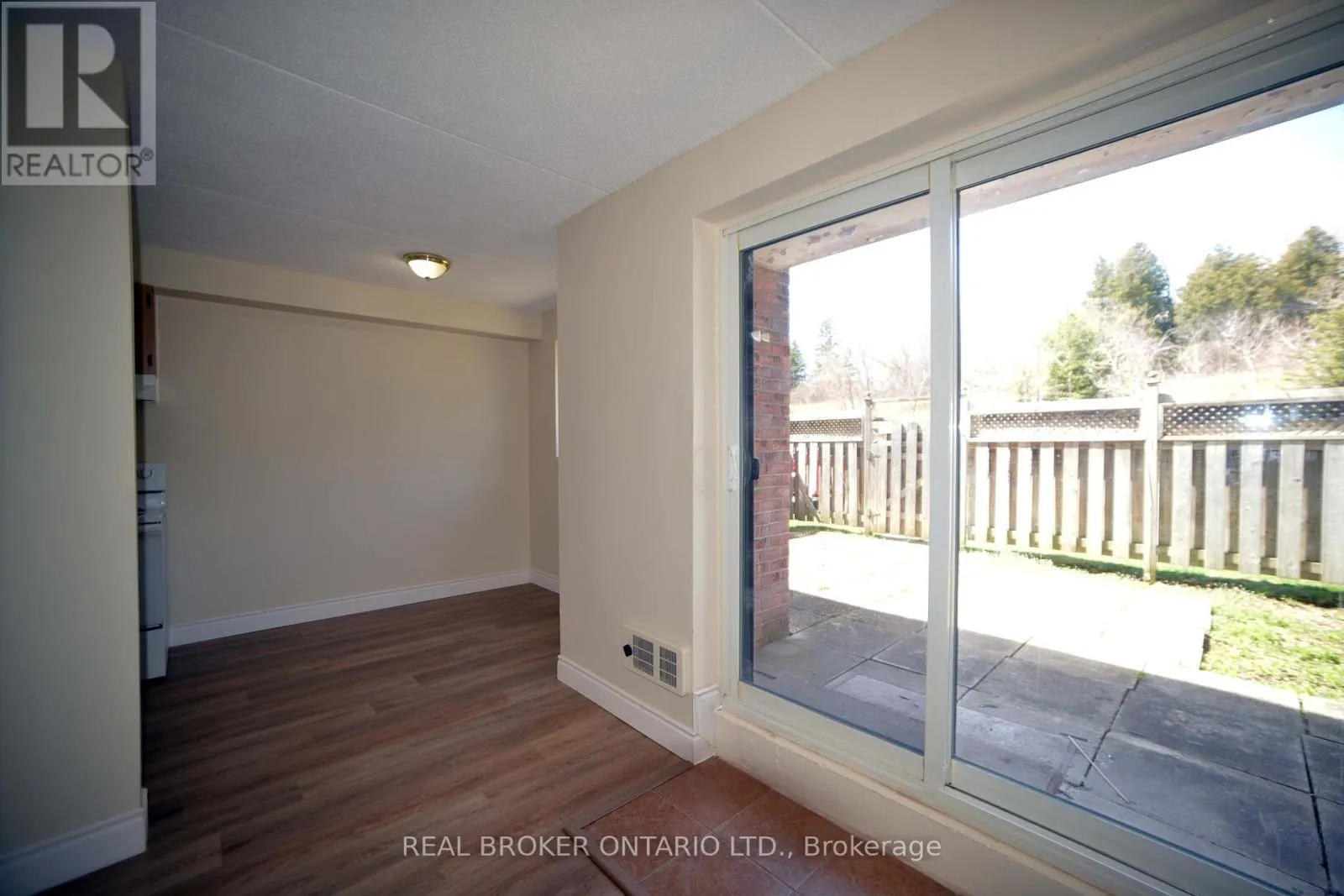 APT 5 - 15 WELLINGTON RD 124