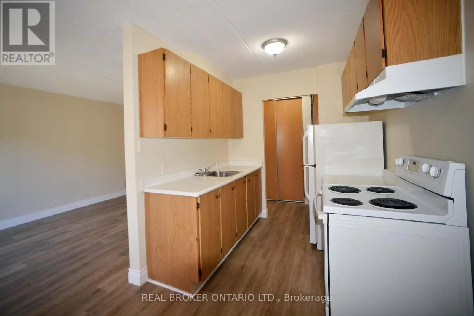 APT 5 - 15 WELLINGTON RD 124