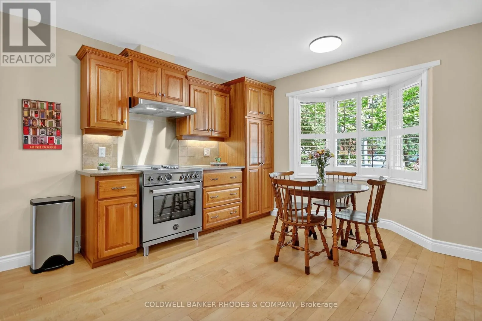 8 CONFEDERATION PRIVATE