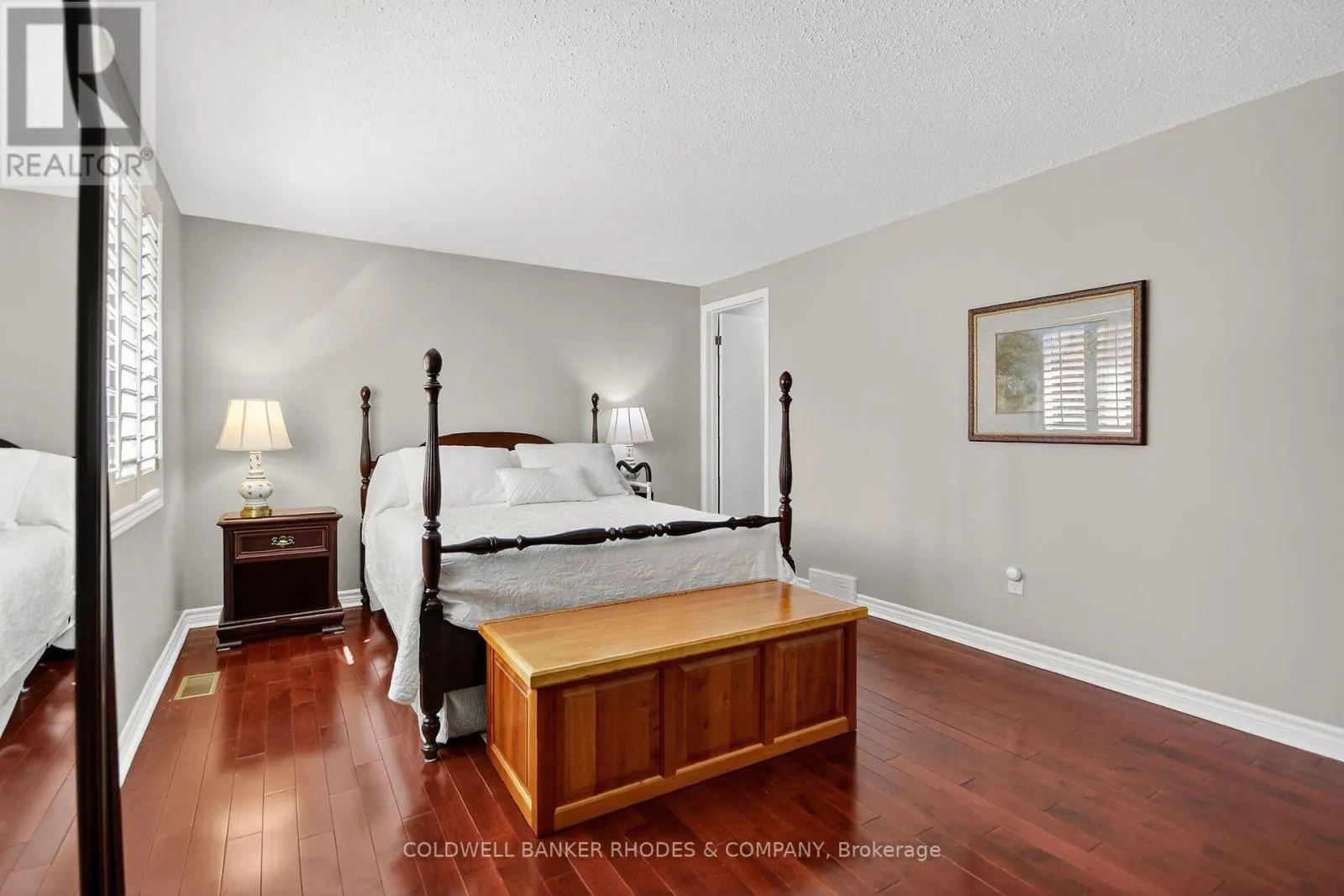 8 CONFEDERATION PRIVATE