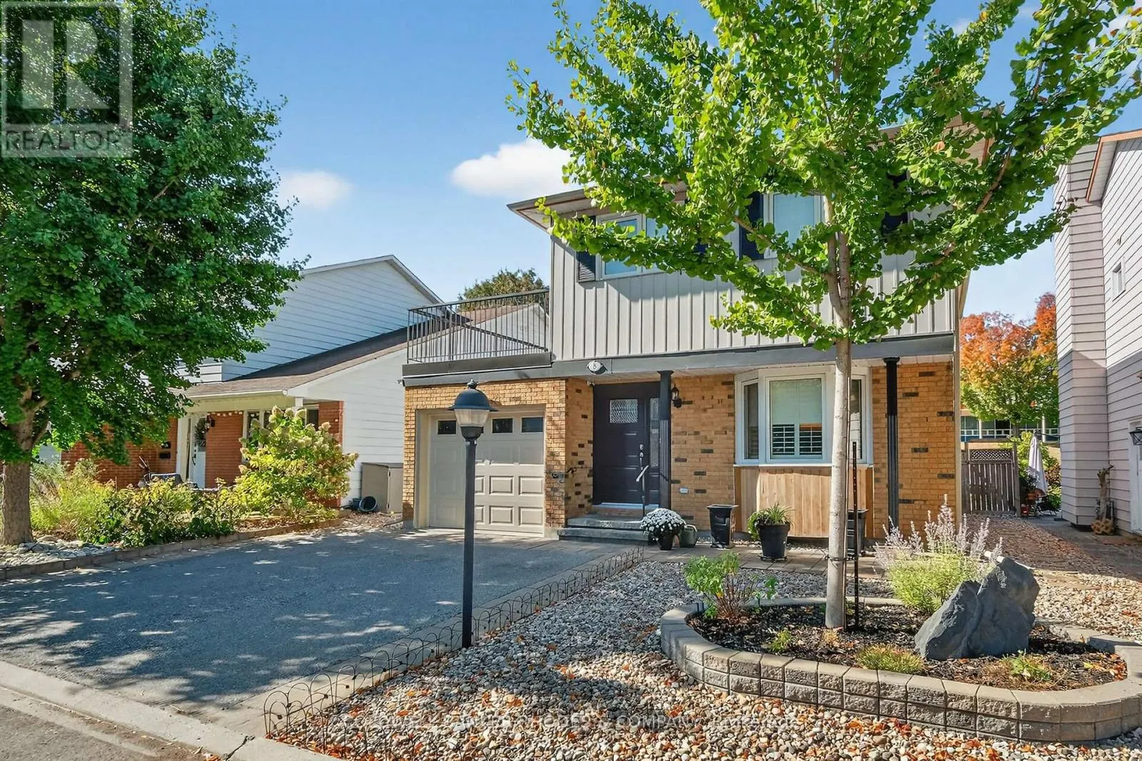 8 CONFEDERATION PRIVATE