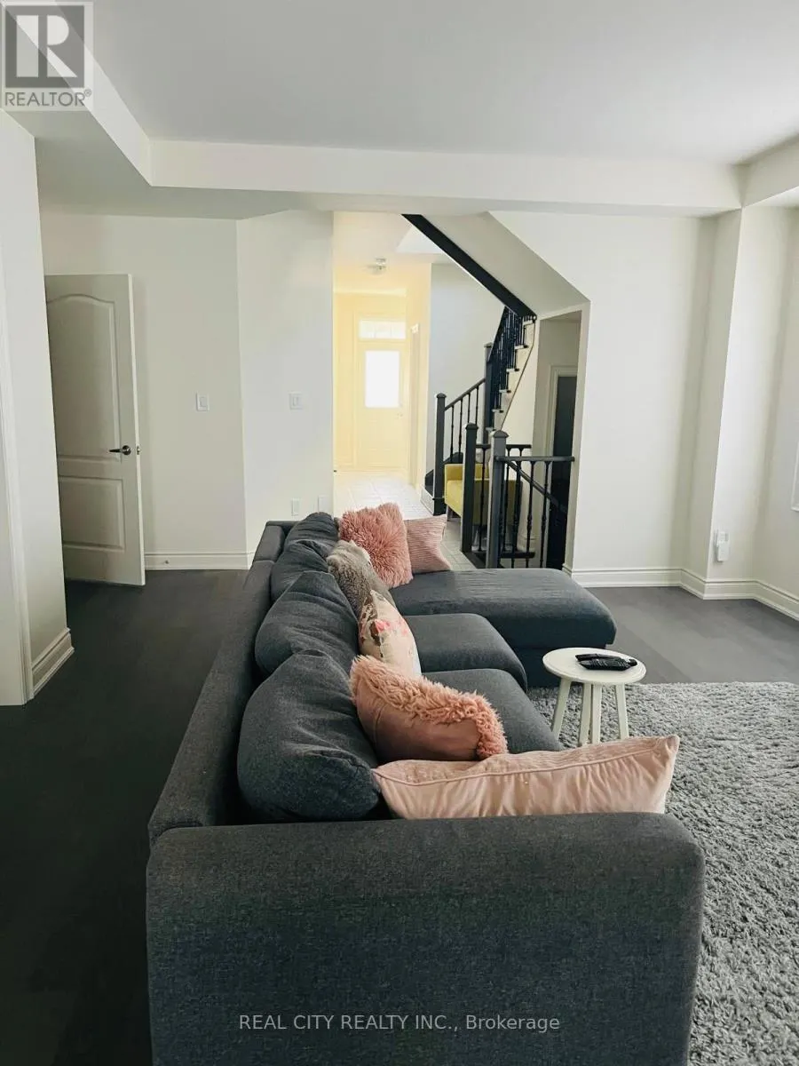 56 BLOOMFIELD CRESCENT