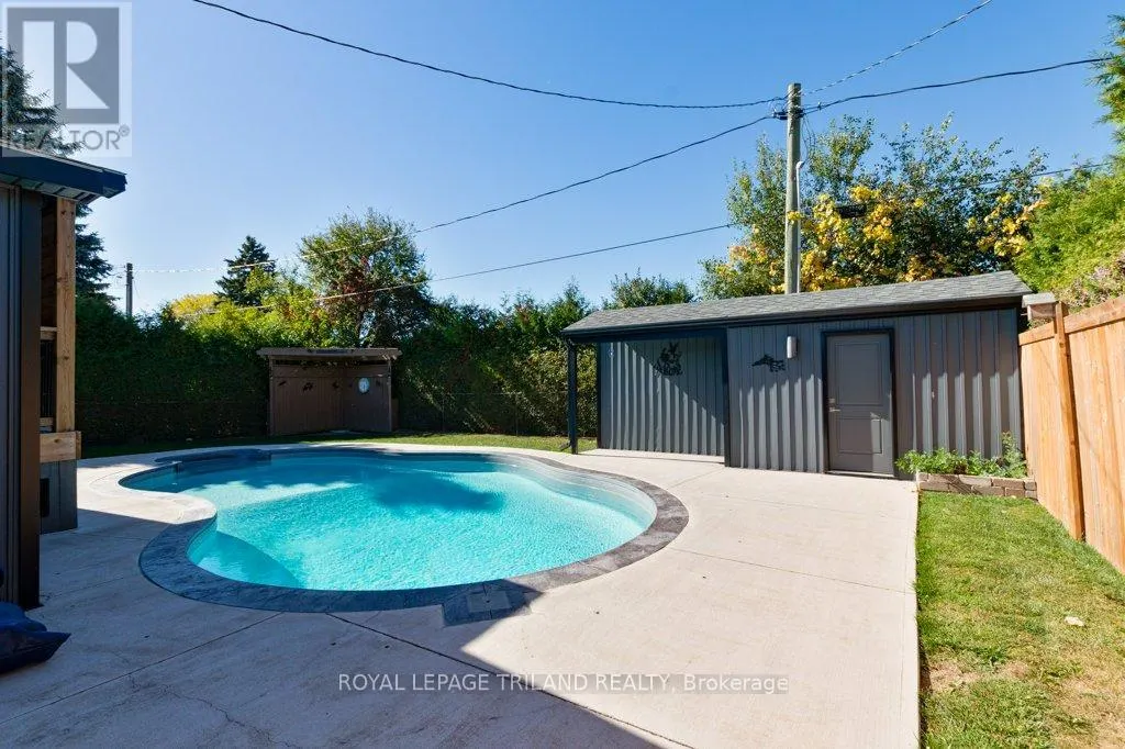 101 CONFEDERATION DRIVE