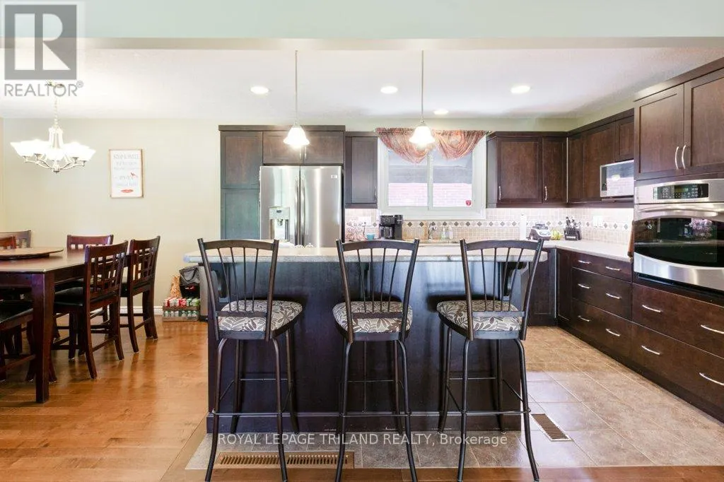 101 CONFEDERATION DRIVE