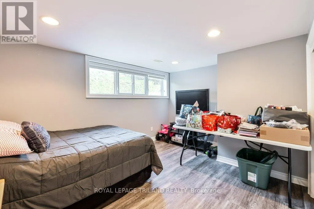 101 CONFEDERATION DRIVE