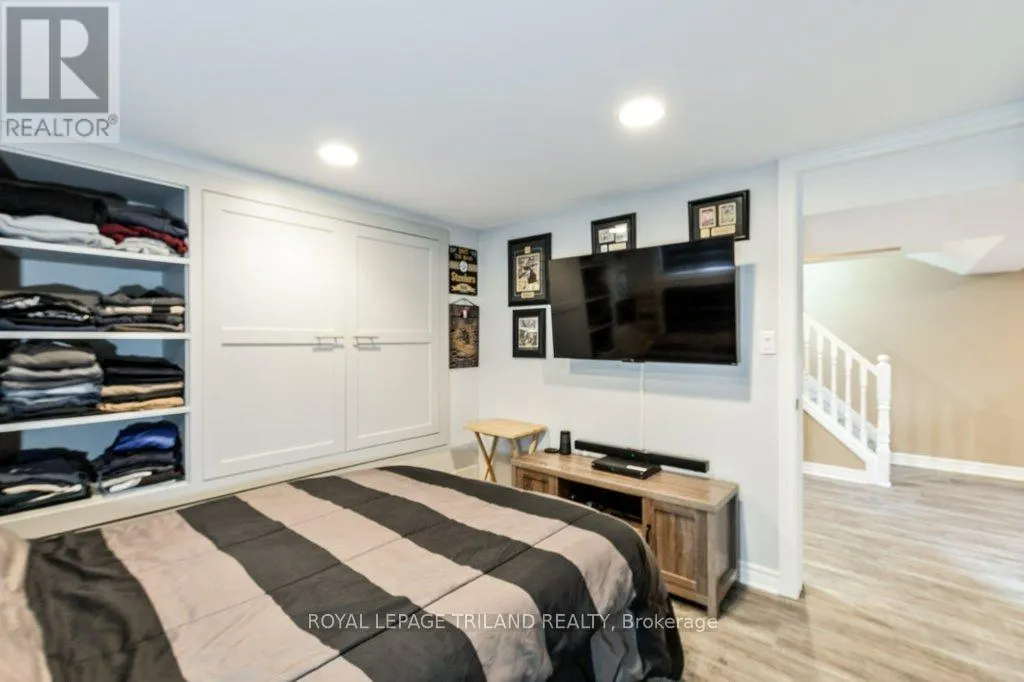 101 CONFEDERATION DRIVE