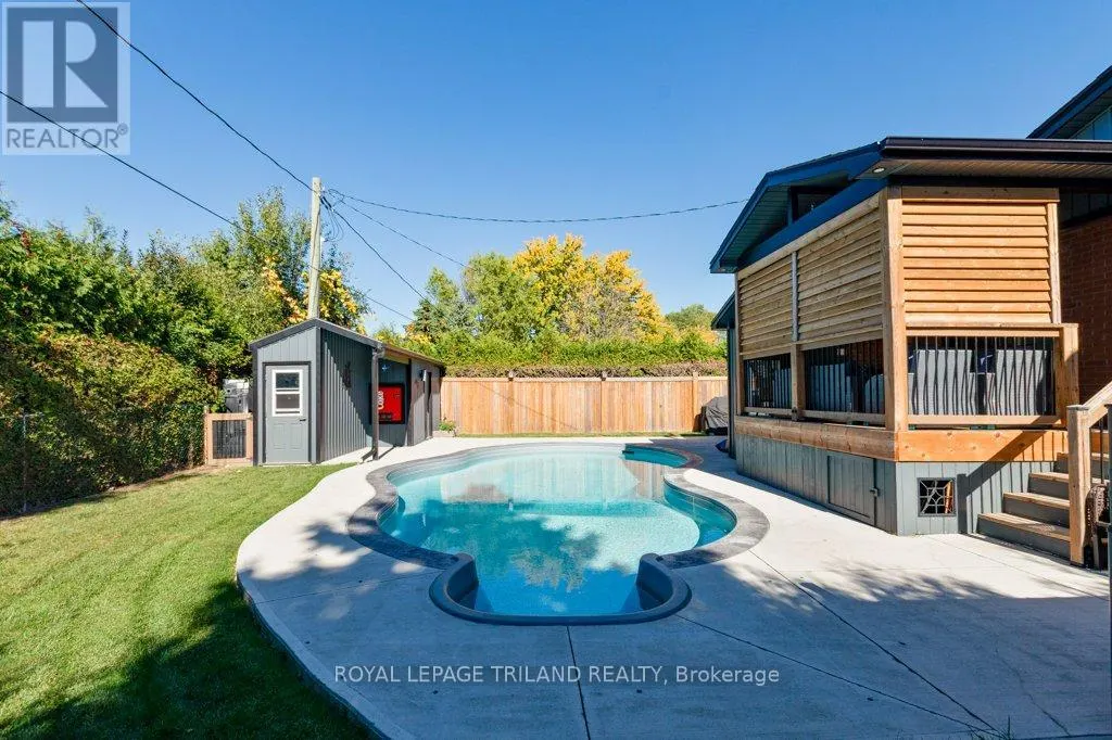 101 CONFEDERATION DRIVE