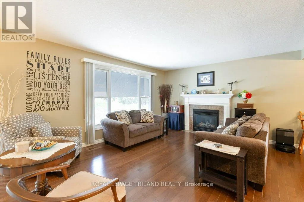 101 CONFEDERATION DRIVE