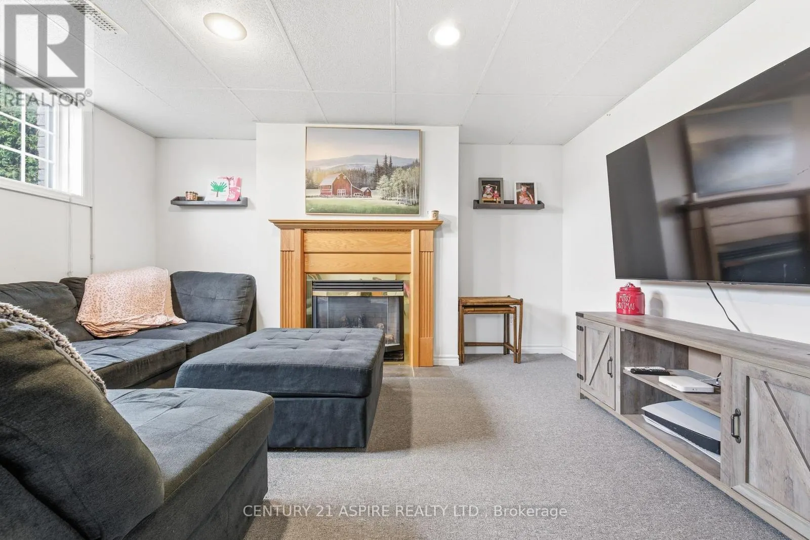 527 ANGUS CAMPBELL DRIVE