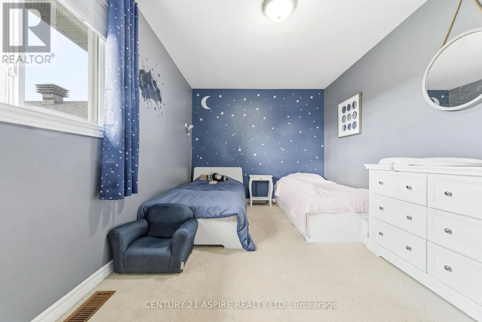 527 ANGUS CAMPBELL DRIVE