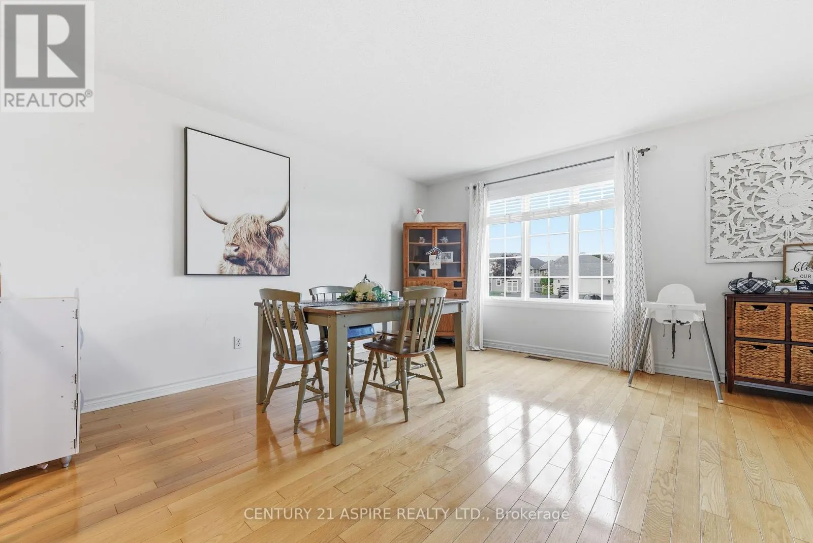 527 ANGUS CAMPBELL DRIVE