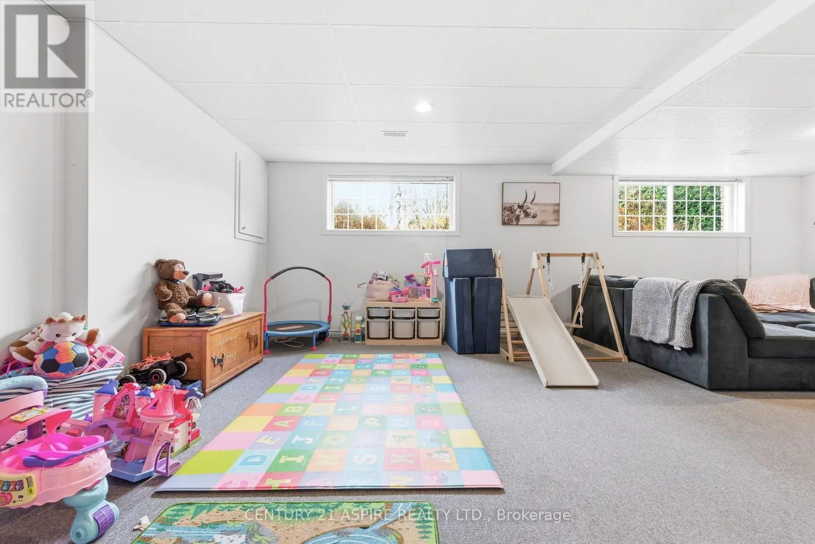 527 ANGUS CAMPBELL DRIVE