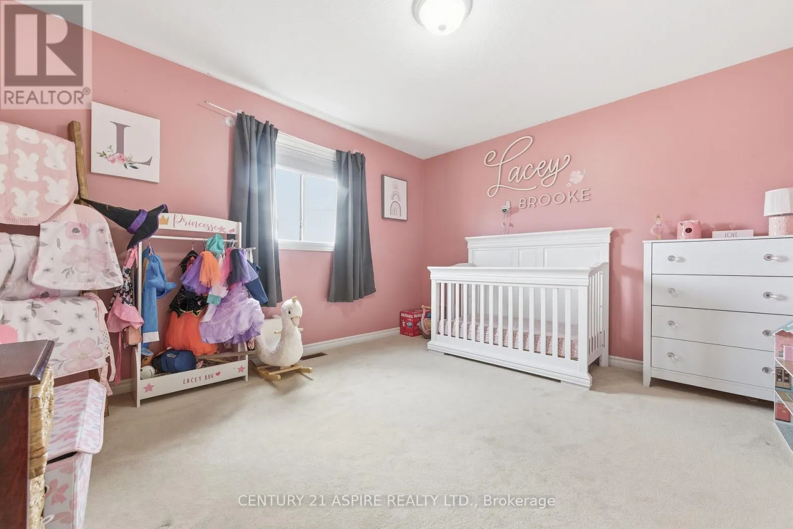 527 ANGUS CAMPBELL DRIVE