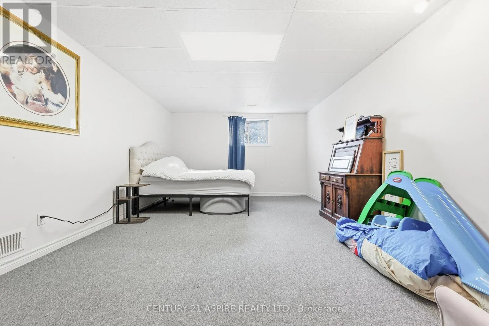 527 ANGUS CAMPBELL DRIVE