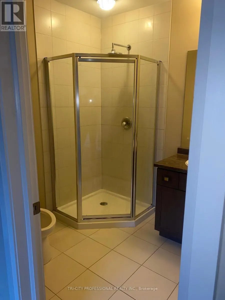 7 - 23 ECHOVALLEY DRIVE