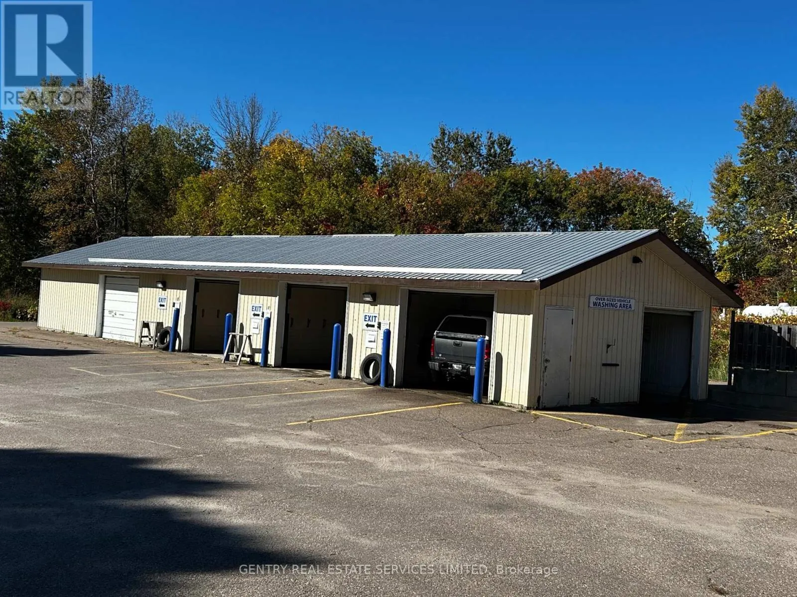 224 BONNECHERE STREET W