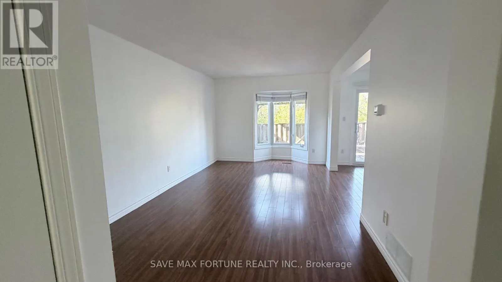 27 - 1 ROYALWOOD COURT