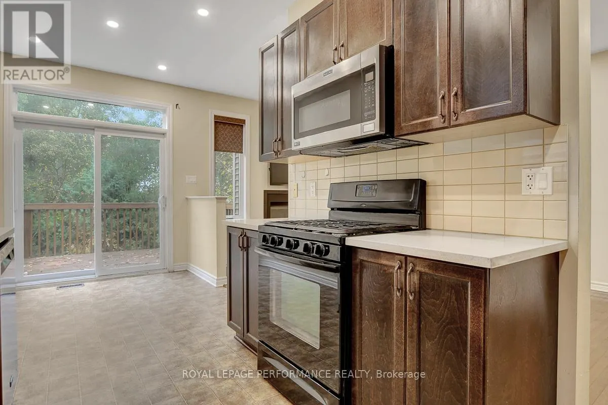 880 WHITE ALDER AVENUE