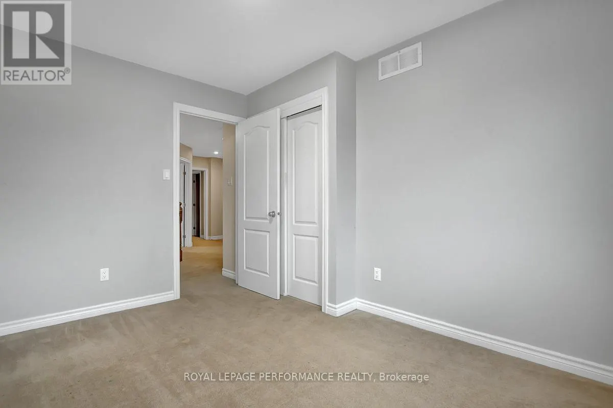 880 WHITE ALDER AVENUE