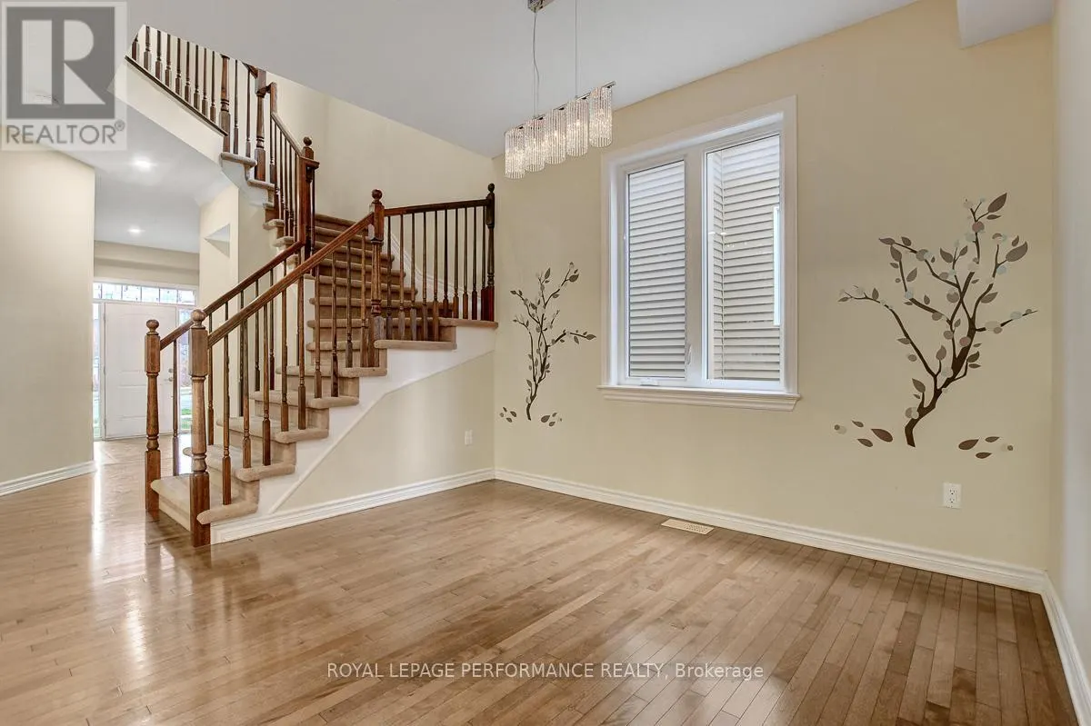 880 WHITE ALDER AVENUE