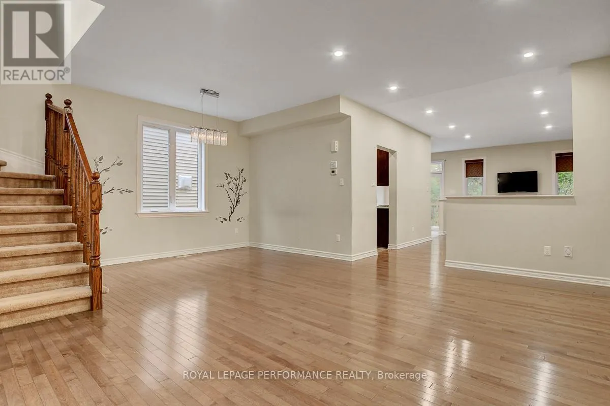 880 WHITE ALDER AVENUE