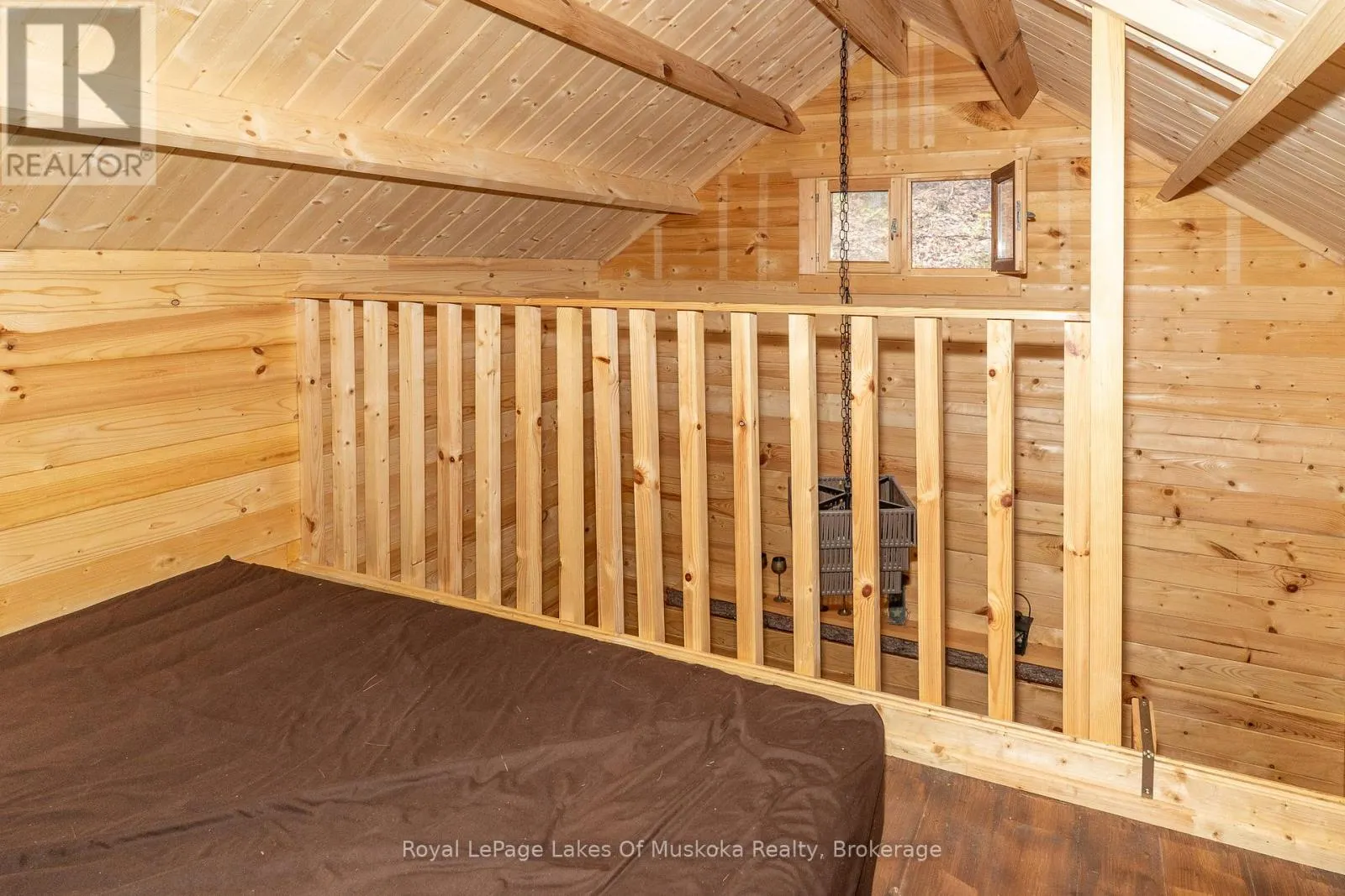 1 - 1060 SKELETON LAKE 3 ROAD, #1