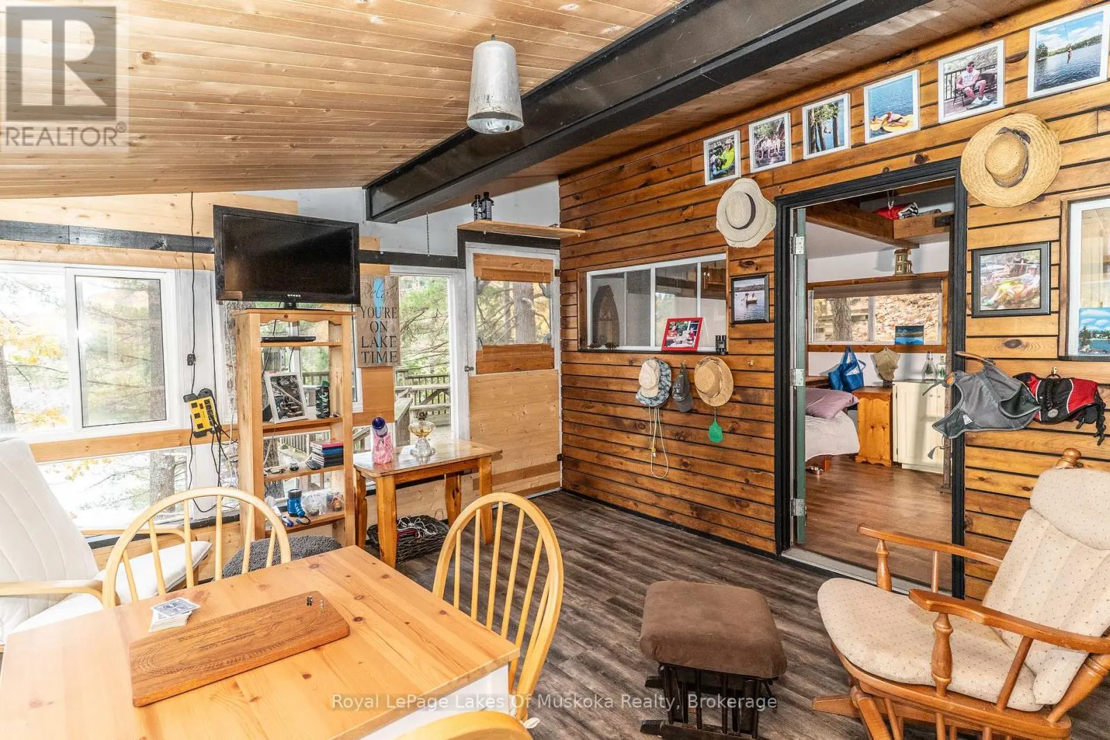 1 - 1060 SKELETON LAKE 3 ROAD, #1