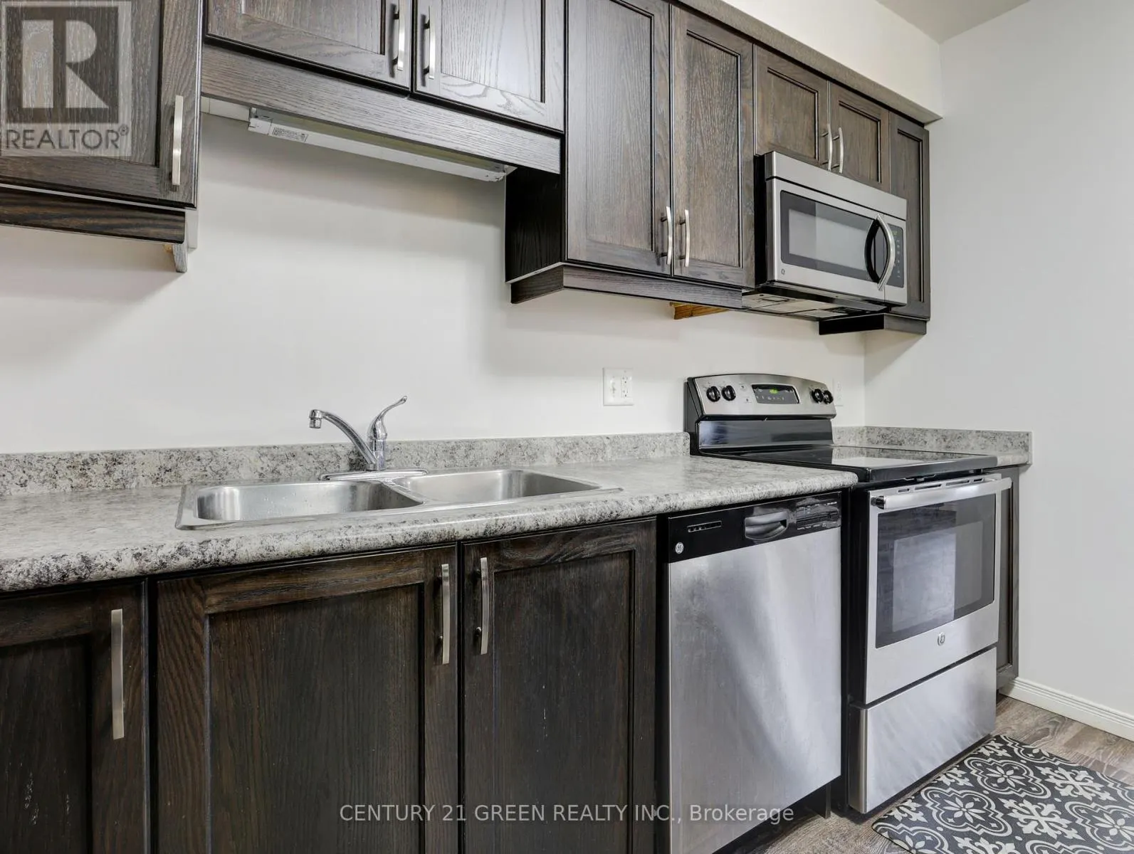 23G - 1989 OTTAWA STREET S