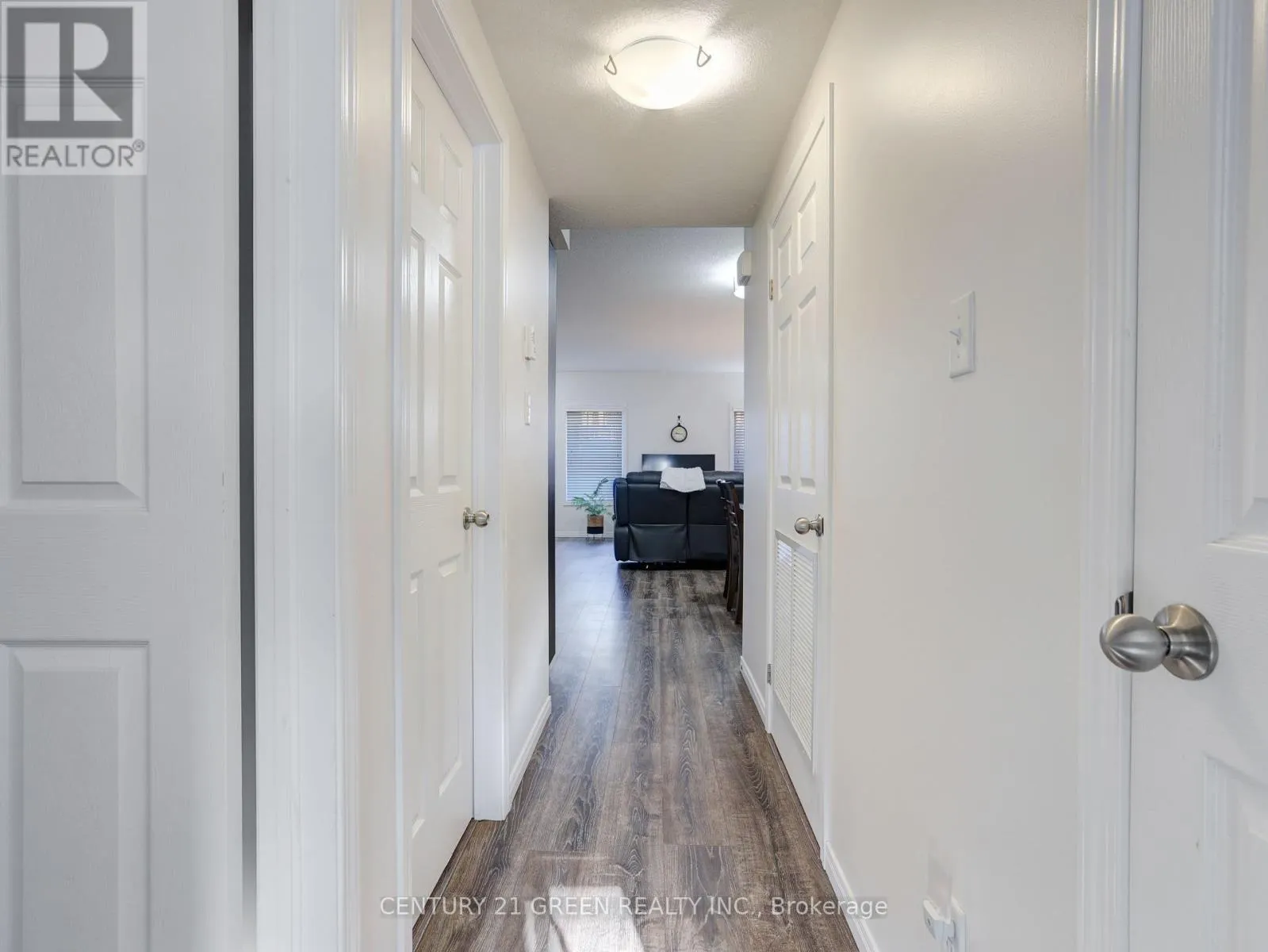 23G - 1989 OTTAWA STREET S