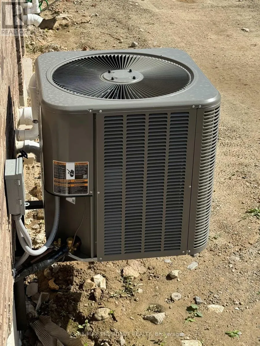 45 GLEDHILL CRESCENT