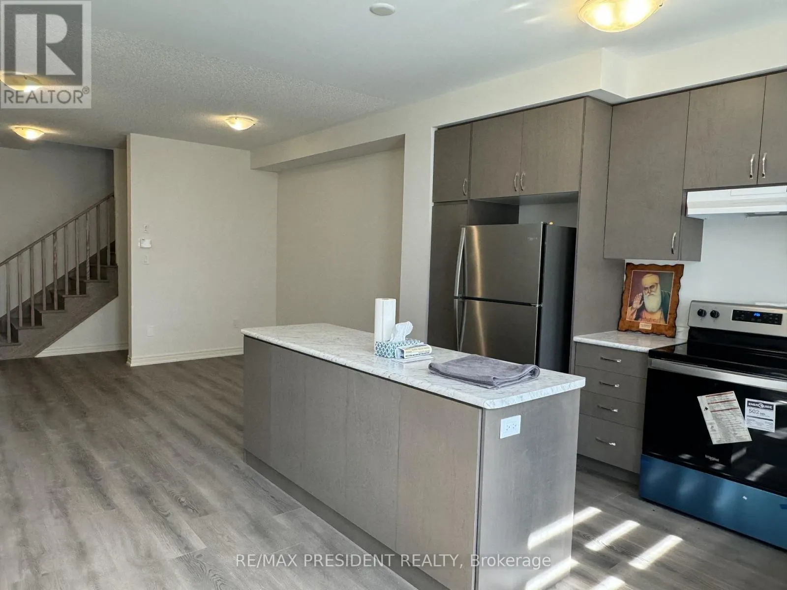 45 GLEDHILL CRESCENT