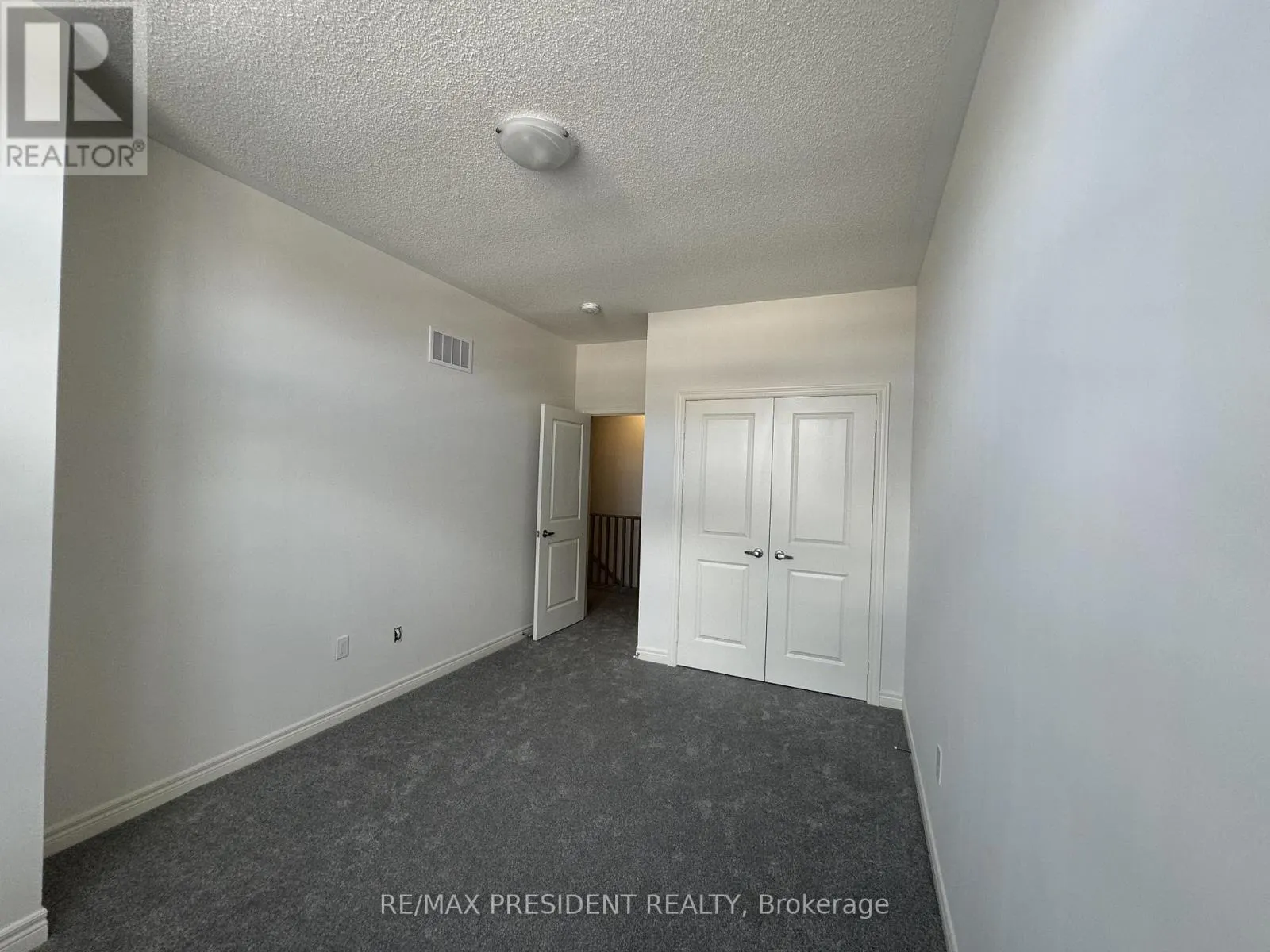 45 GLEDHILL CRESCENT