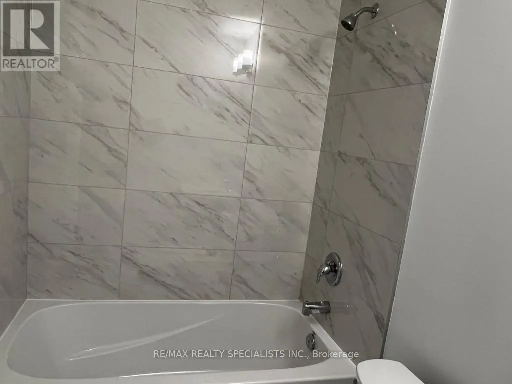 101 - 461 GREEN ROAD