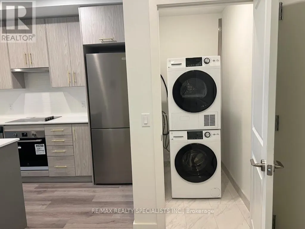 101 - 461 GREEN ROAD