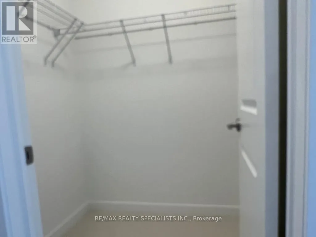 101 - 461 GREEN ROAD