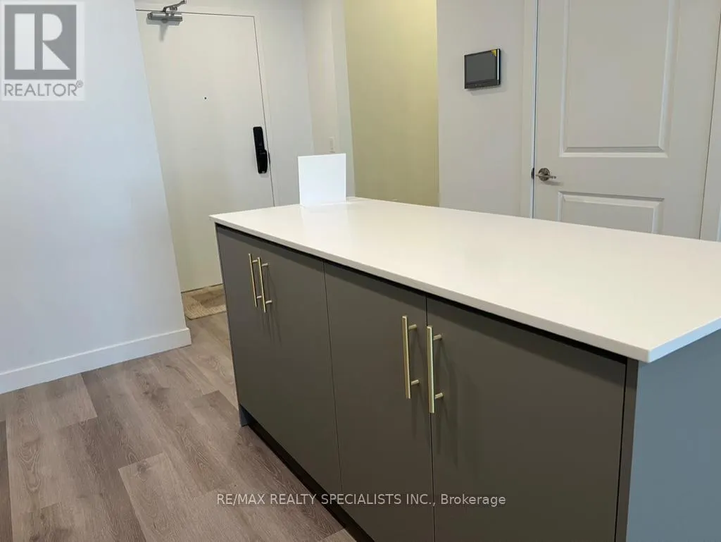 101 - 461 GREEN ROAD