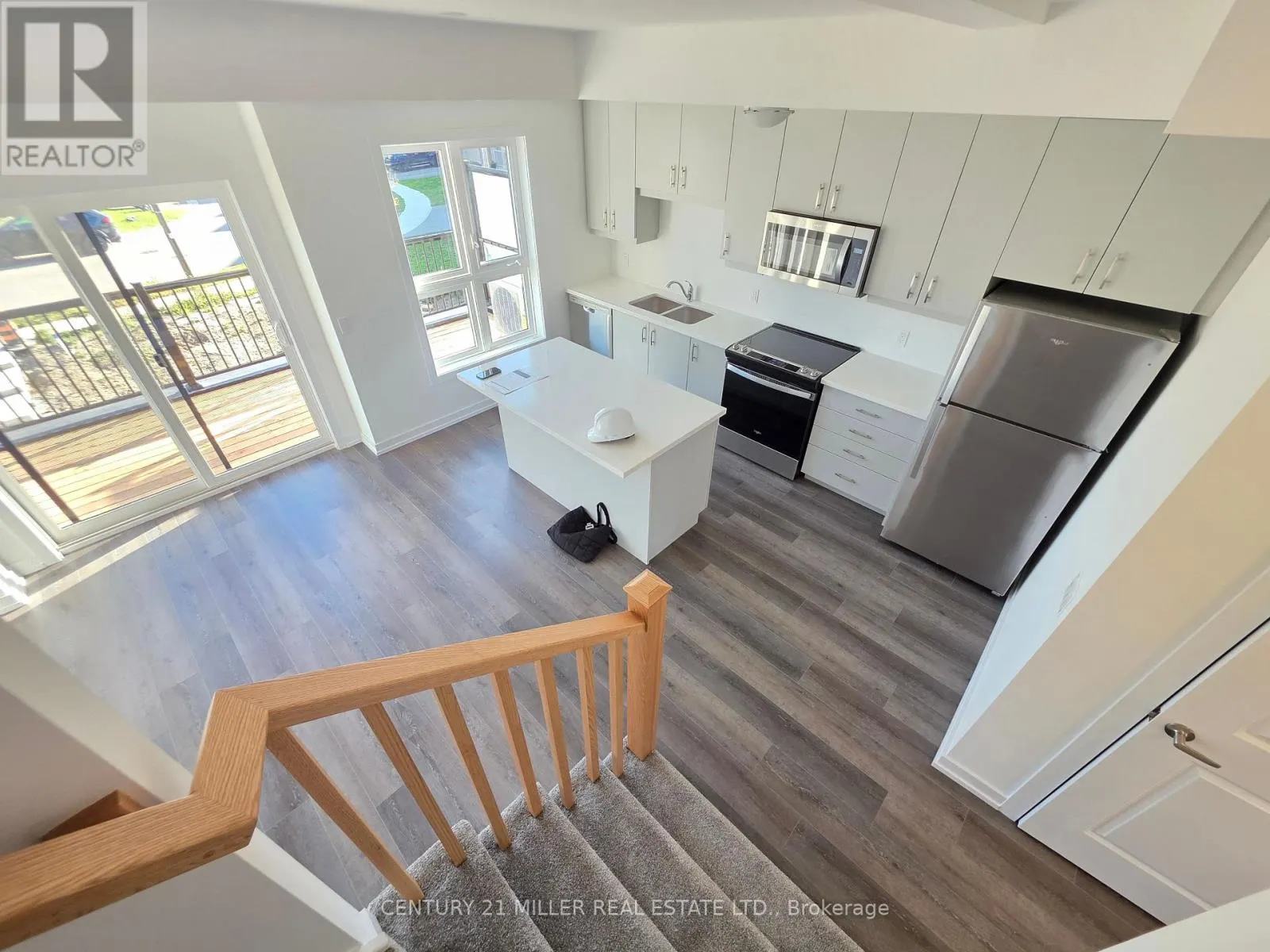 31 - 70 KENESKY DRIVE