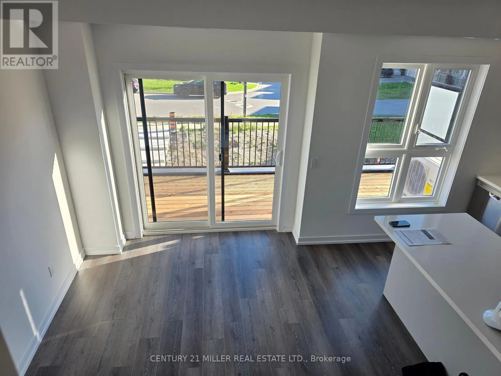 31 - 70 KENESKY DRIVE