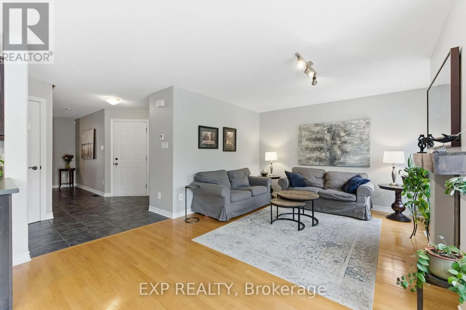 17 OLDE TOWNE AVENUE