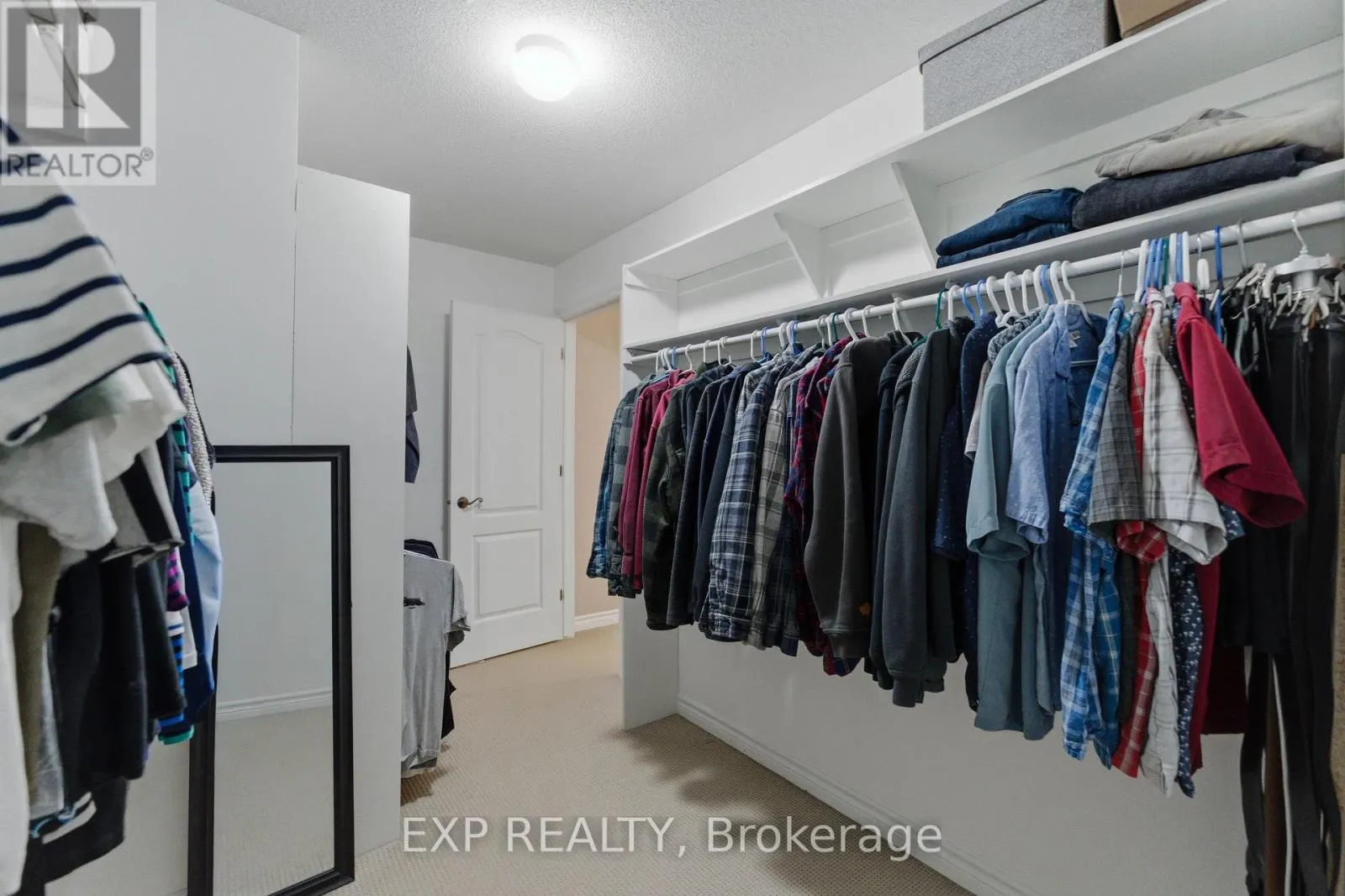 17 OLDE TOWNE AVENUE