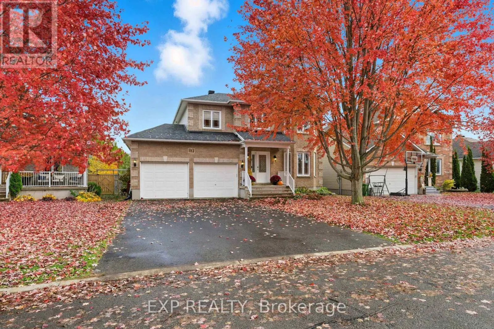 17 OLDE TOWNE AVENUE