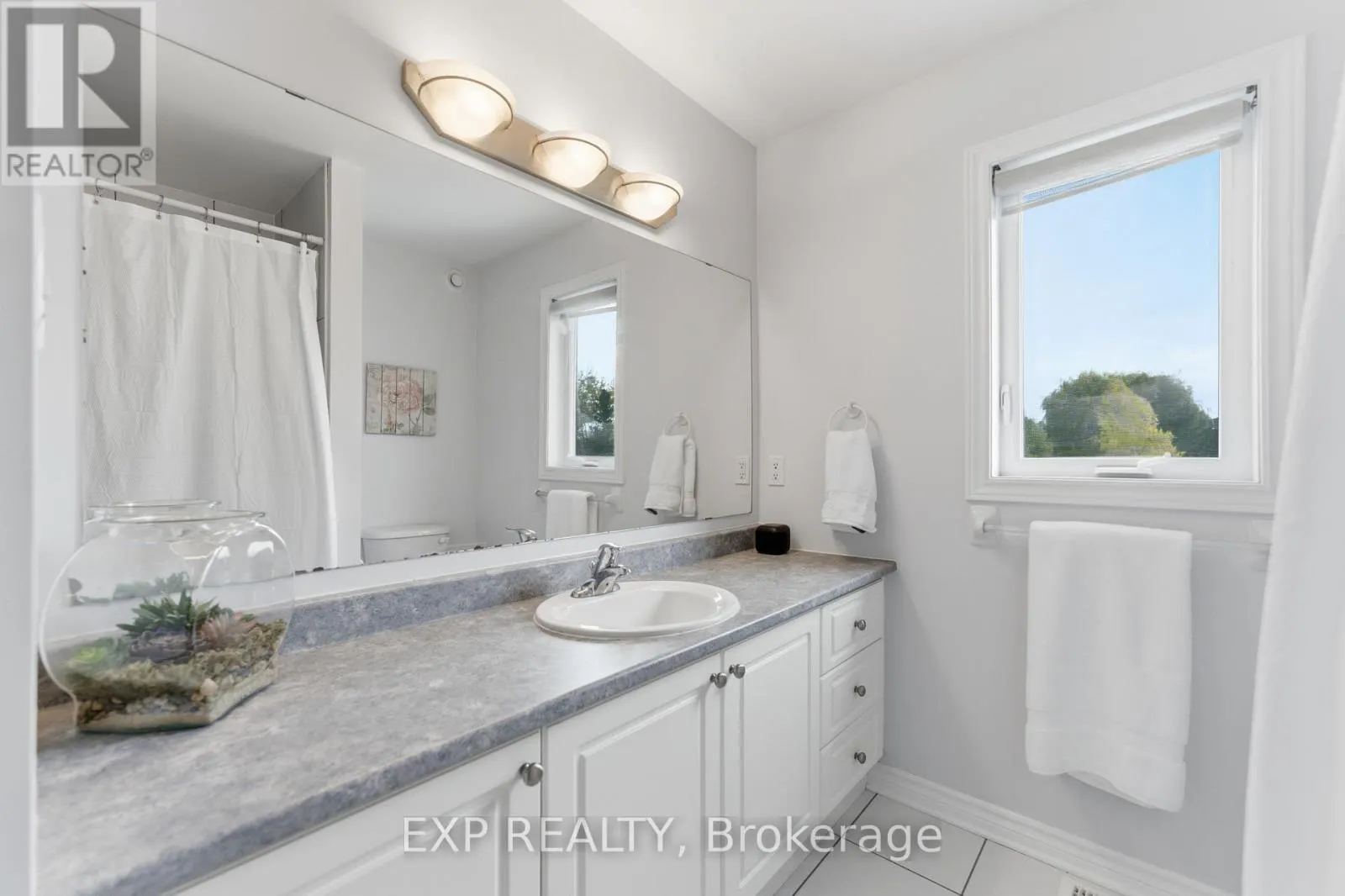 17 OLDE TOWNE AVENUE