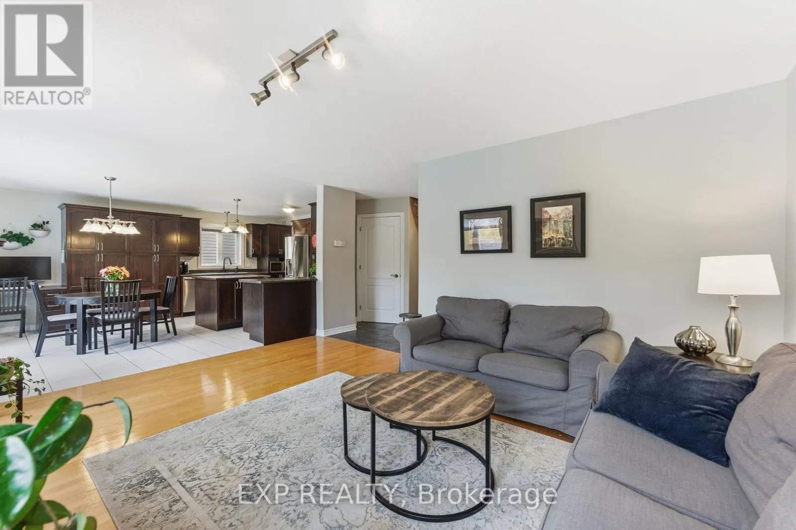 17 OLDE TOWNE AVENUE