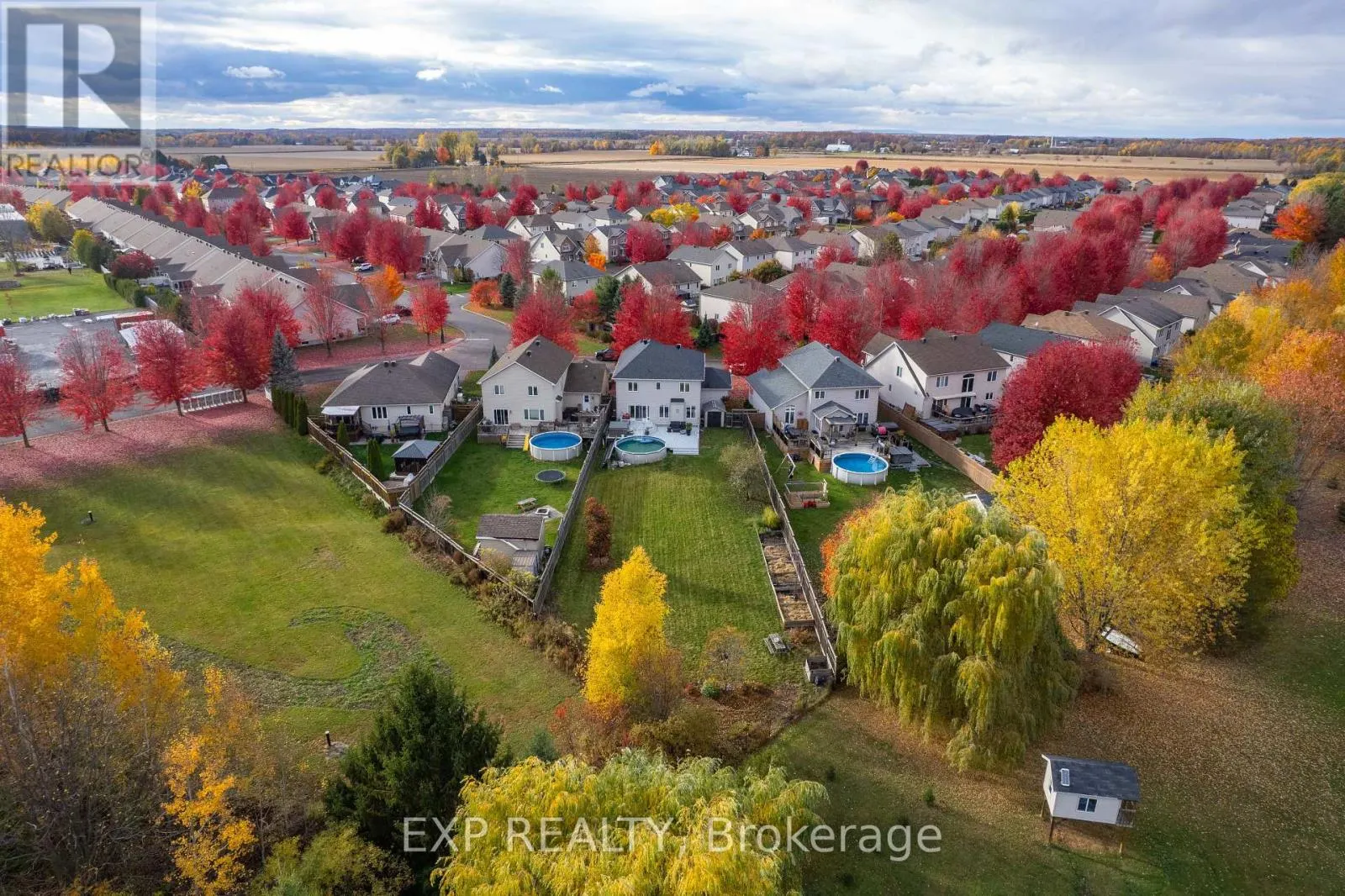 17 OLDE TOWNE AVENUE