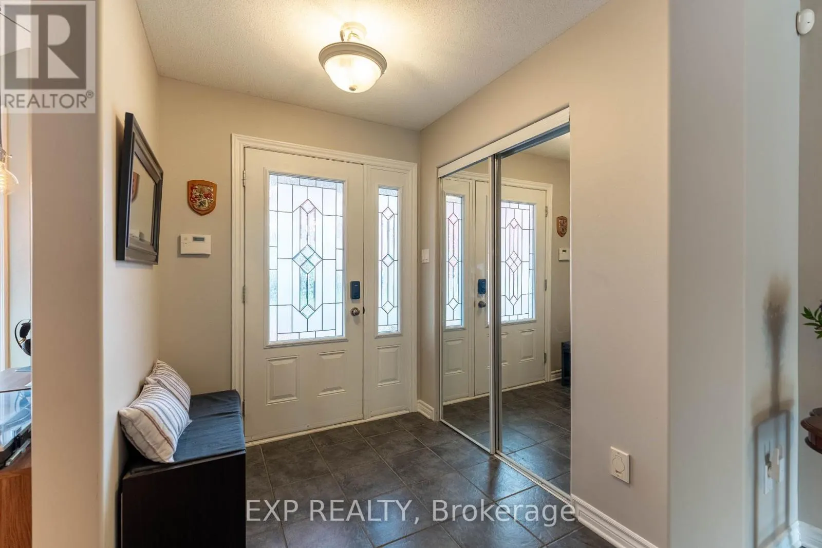 17 OLDE TOWNE AVENUE