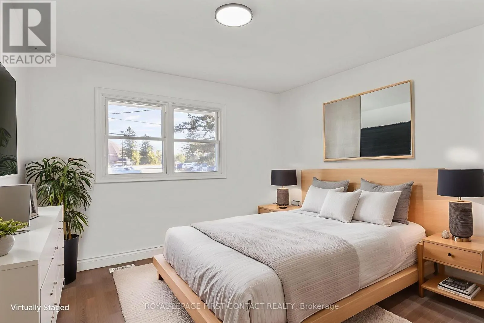 482 ST. VINCENT STREET S